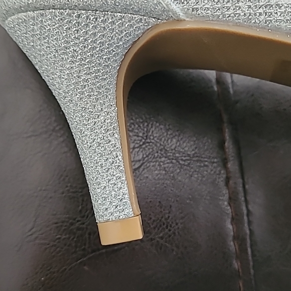 New Rhinestone shoes - Picture 5 of 9